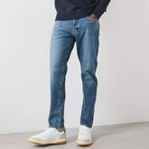 selctd regular tapered fit comfort stretch blue jeans for men