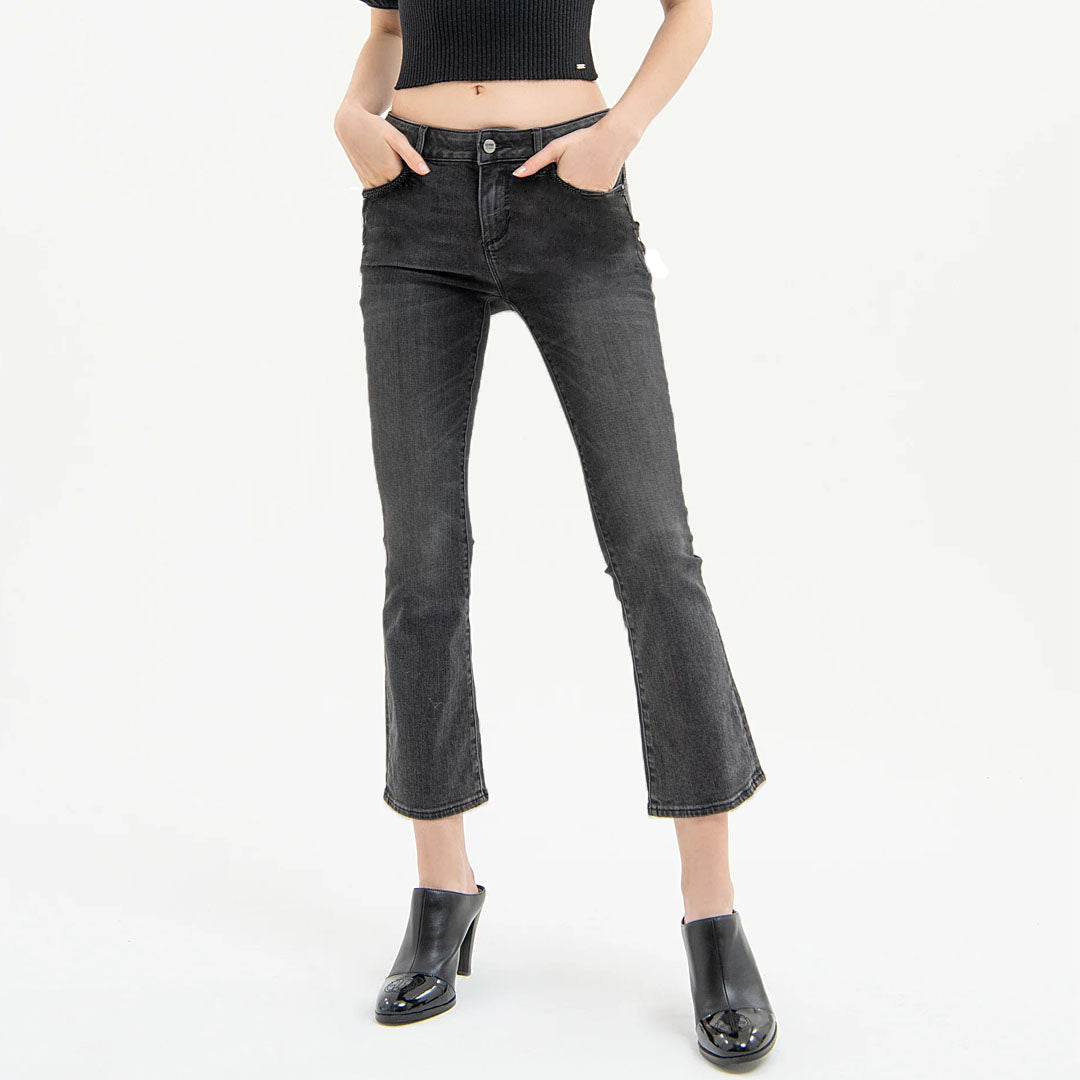 francmna crop/short length flare stretchable faded black jeans for wom