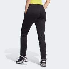 addi slim fit super stretch imported black dryfit trouser for women