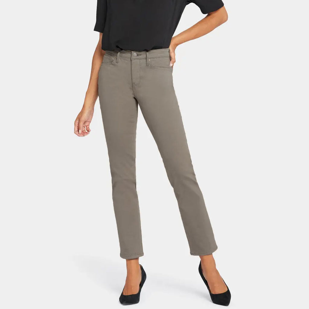 on-ly slim straight stretchable wainut jeans for women