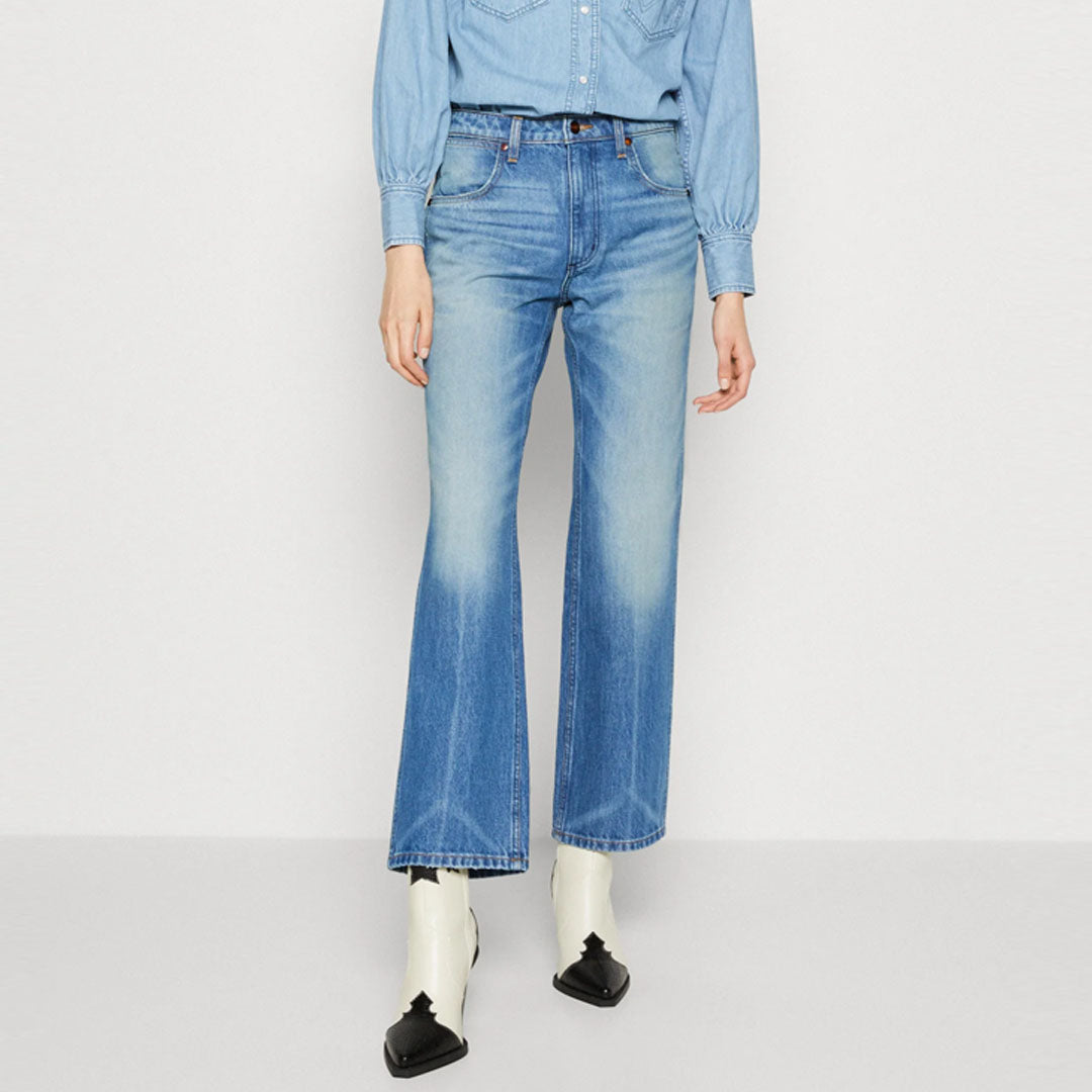 wrnglr bootcut mid blue jeans for women