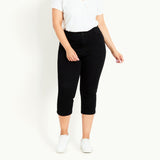 evns slim straight stretchable jet black short length/capri jeans