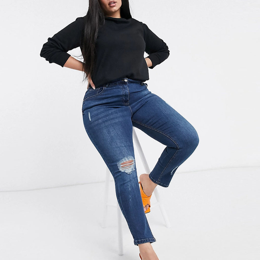 yurs mom fit stretchable mid blue ripped jeans for women