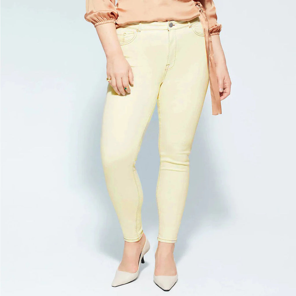 FF skinny fit stretchable off-white jeans for women