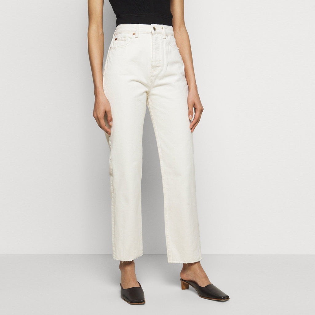 Pmark straight fit crop bottom non stretchable off white jeans